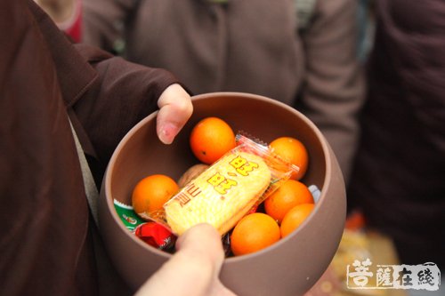 抚州大金山寺三坛大戒圆满：发戒牒谢师