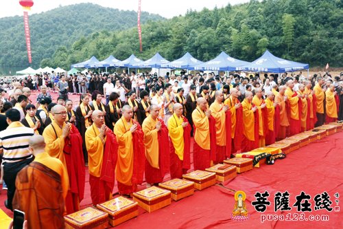 中国法眼宗发源地崇寿禅院重建奠基庆典法会举行暨首届文益禅师与法眼宗学术研讨会开幕