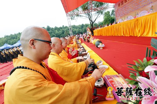 中国法眼宗发源地崇寿禅院重建奠基庆典法会举行暨首届文益禅师与法眼宗学术研讨会开幕